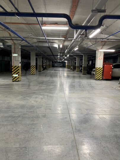 Машиноместо, 13 м²