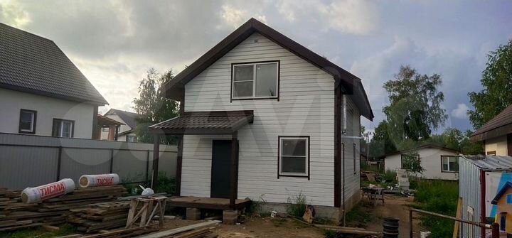 Дом 105 м² на участке 5 сот.