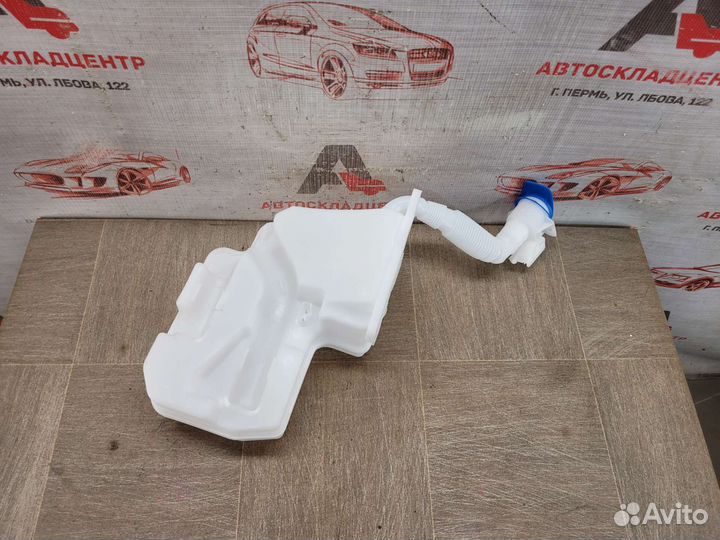 Бачок омывателя Skoda Octavia A7 5E (2012-2023)