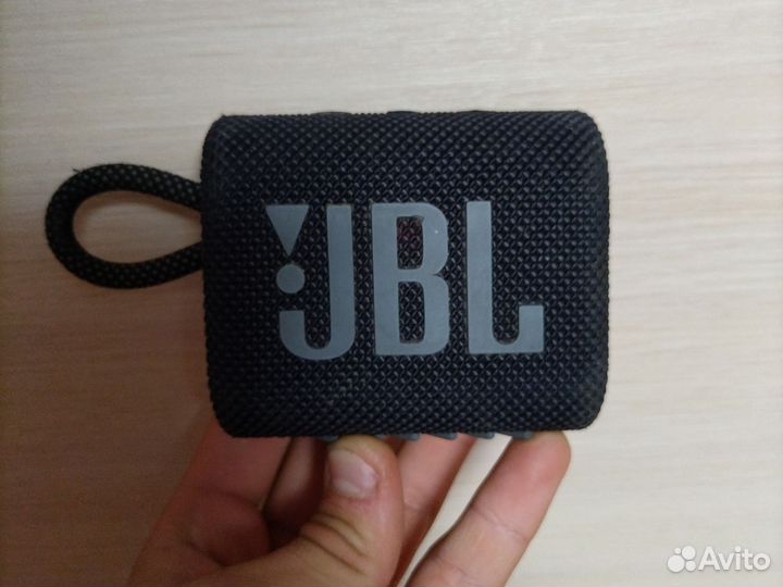Колонка jbl go 3