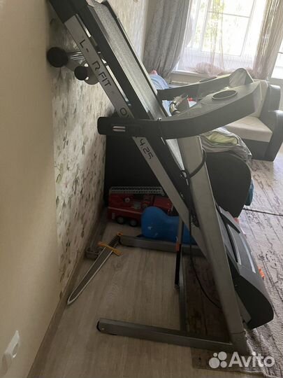 Тренажер. Беговая дорожка бу