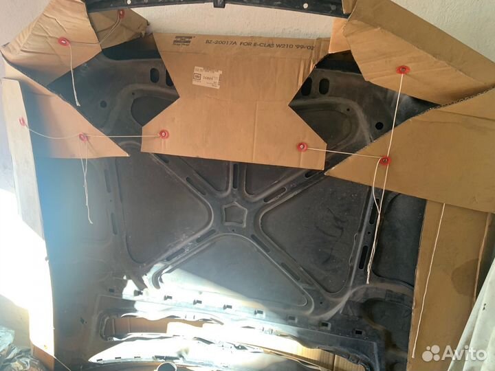 Капот Mercedes Benz e 210