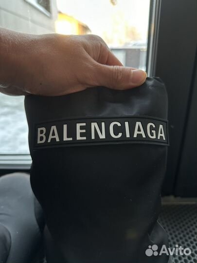 Balenciaga alaska boots на руках
