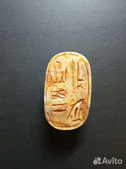 Фигурка жук-скарабей