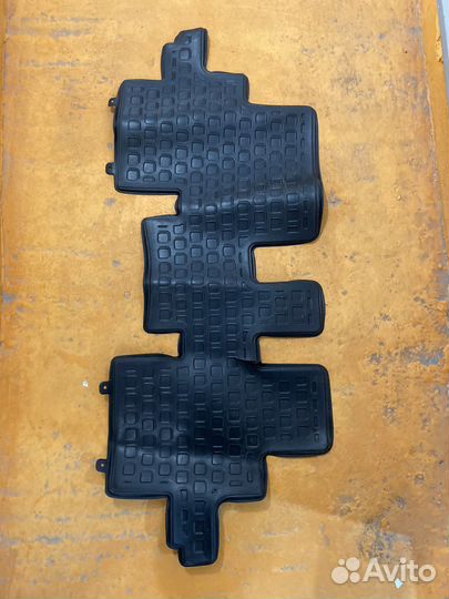 Оригинальные коврики Nissan Pathfinder