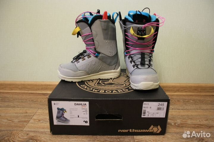 Ботинки для сноуборда женские р38 Northwave Dahlia