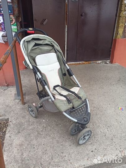 Прогулочная коляска Geoby
