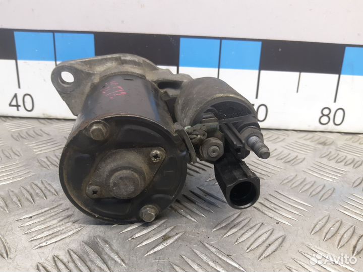 Б/У Стартер 12В / 1.1кВт VAG