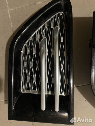 Накладки на передние крылья Range Rover Sport