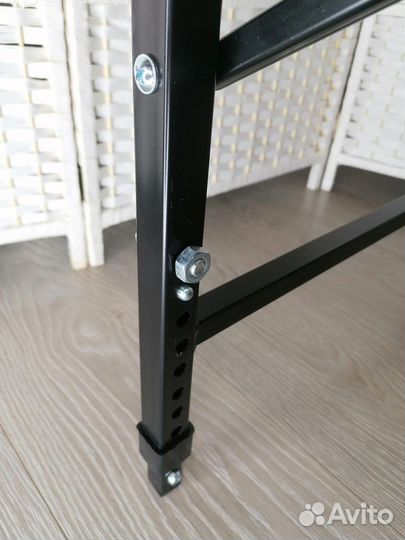 Кушетка с регулировкой высоты