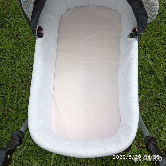 Детская коляска