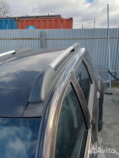 Рейлинг на крышу. Левый Рено Дастер