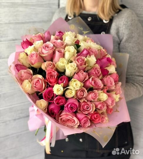 Букет роз в Новосибирске с доставкой