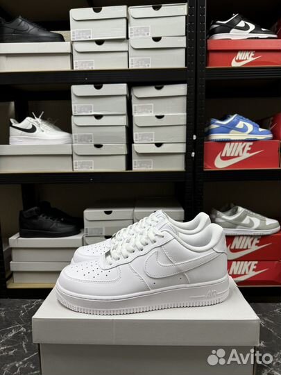 Nike air force 1'07 low white