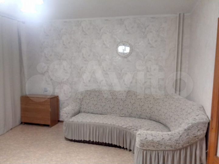 1-к. квартира, 48 м², 3/6 эт.