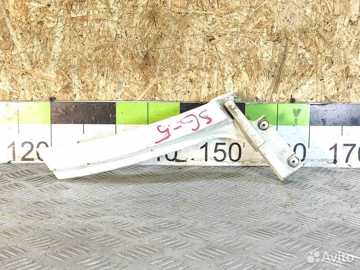 Молдинг крыла заднего левый Subaru Forester S11