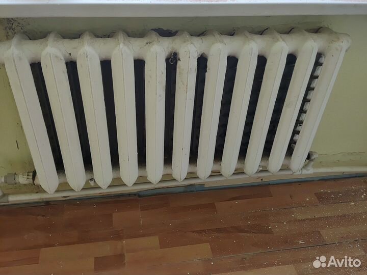 Батарея чугунная