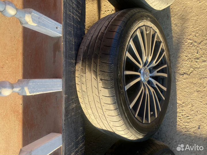 Yokohama Geolandar G91AT 215/55 R17