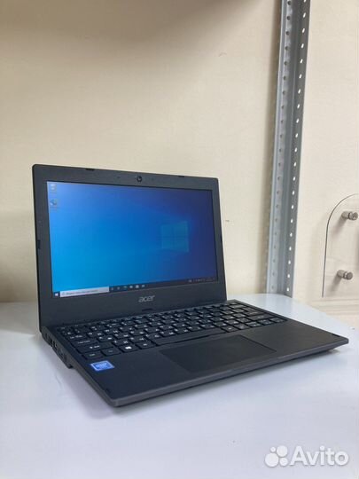Ноутбук Acer TravelMate B118-M