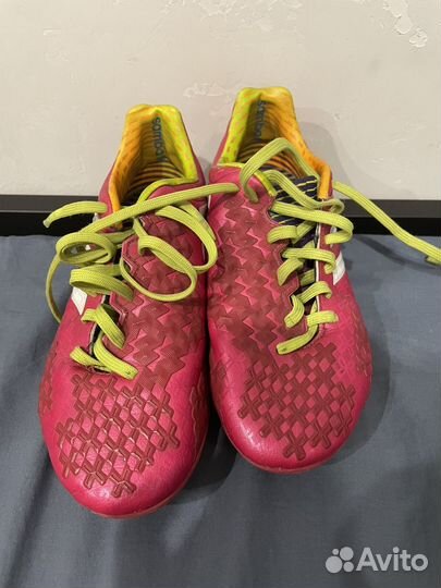 Бутсы adidas predator