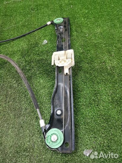 Стеклоподъемник передний правый Bmw 3 E90