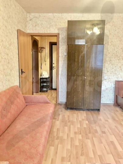 1-к. квартира, 42 м², 1/17 эт.