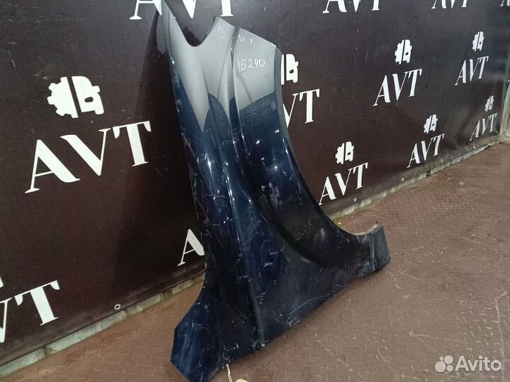 Крыло переднее правое Audi Q7 4L BUG