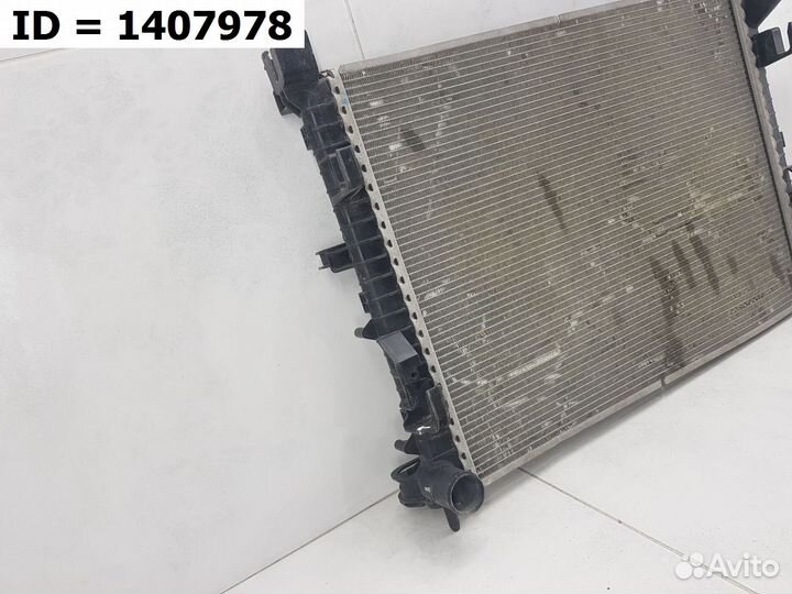 Радиатор охлаждения двигателя Renault Logan