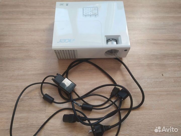 Аренда проектора и дым машины