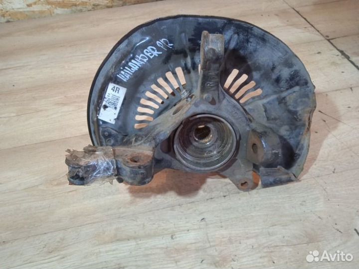 Кулак поворотный передний правый Toyota Highlander