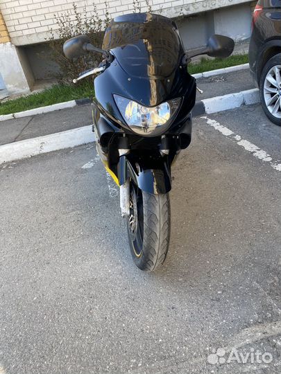 Honda CBR 600F4