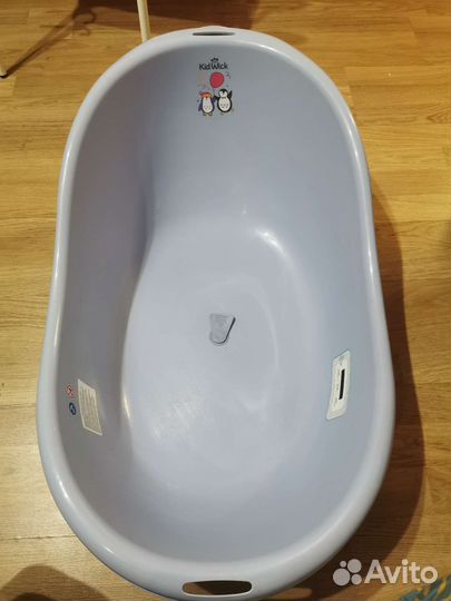 Ванночка для купания новорожденного