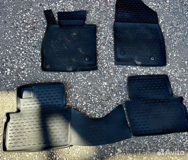 Резиновые коврики mazda 3 оригинал