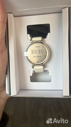 New2024 Garmin Lily 2 Cream Gold MSK