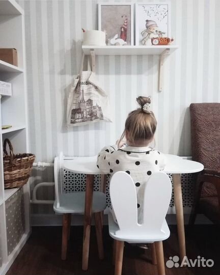 Детский стол и стул