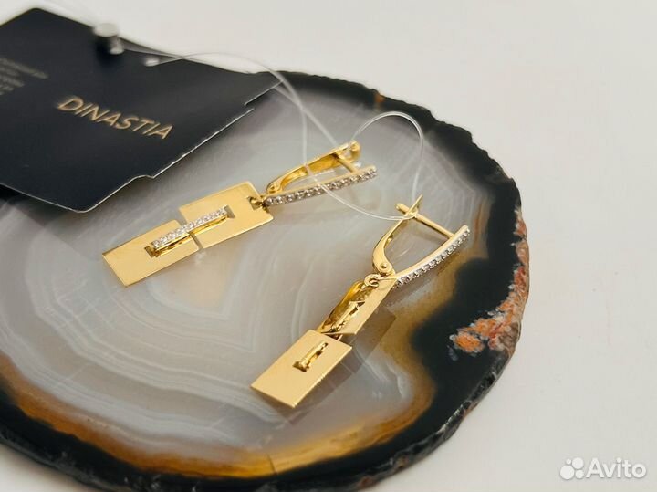 Золотые серьги