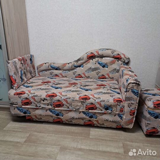 Диван кровать детская с мягким бортом с подушками