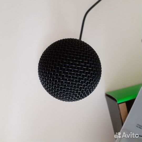 Микрофон razer Seiren Mini