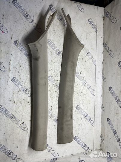 Обшивка передней стойки Nissan Teana