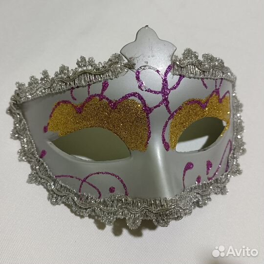 Маска карнавальная женская
