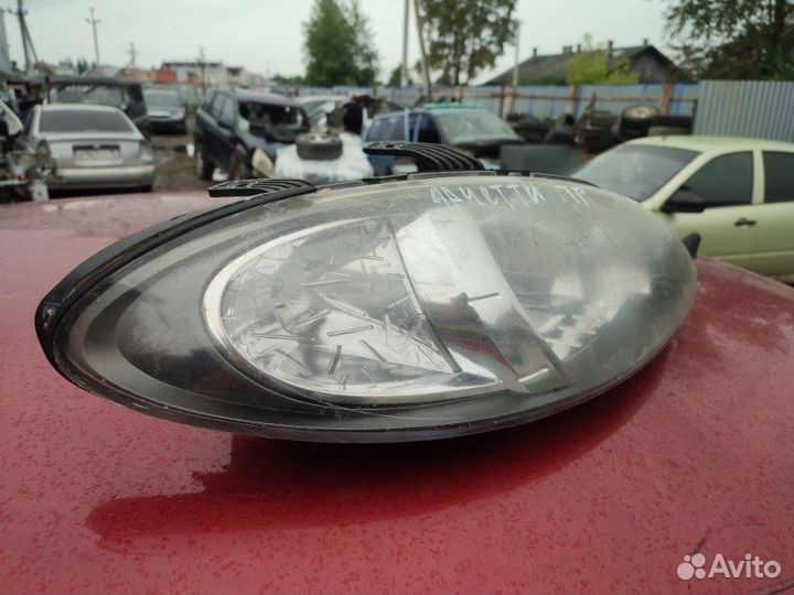 Фара правая Chevrolet Lacetti хетчбек F14D3 2012