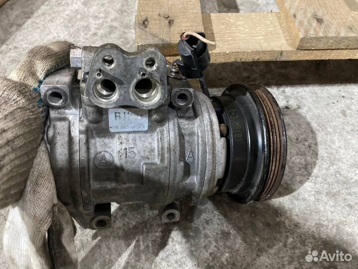 Компрессор кондиционера Hyundai accent g4ec