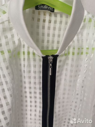 Тонкая накидка-ветровка для девочек