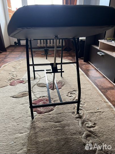 Кушетка косметологическая