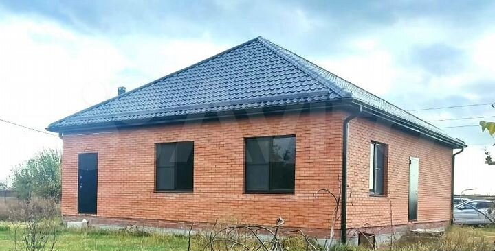 Дом 99,4 м² на участке 6,1 сот.