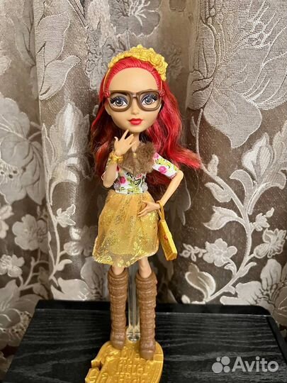 Ever After High Розабелла Бьюти