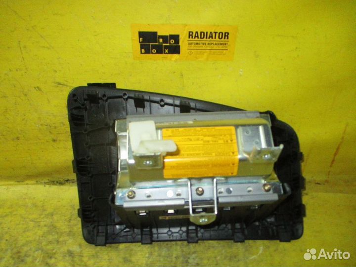 Подушка безопасности левая Subaru Forester SG5