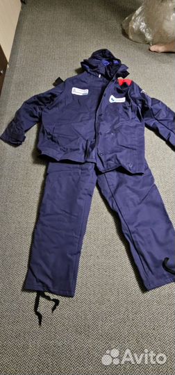 Защитный костюм