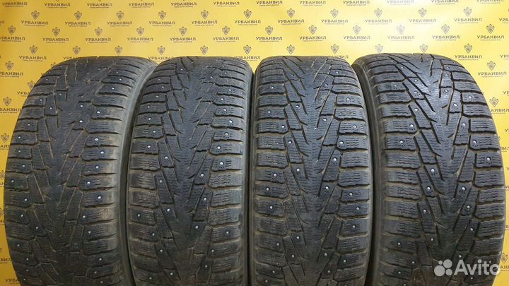 Nokian Tyres Hakkapeliitta 5 285/60 R18 116H