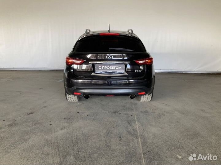 Infiniti FX37 3.7 AT, 2012, 192 939 км